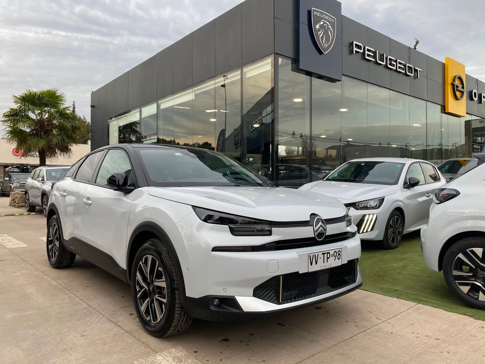 CITROEN C4 MAX HIBRIDO AT 2026