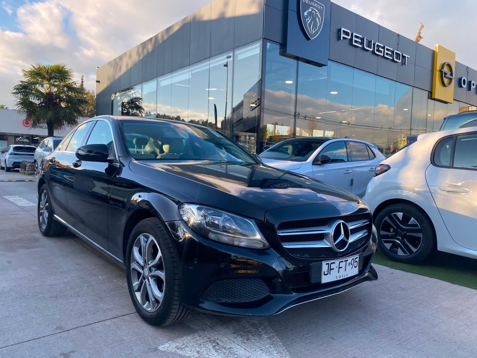 MERCEDES BENZ C180 AT 2017 - Imagen 1