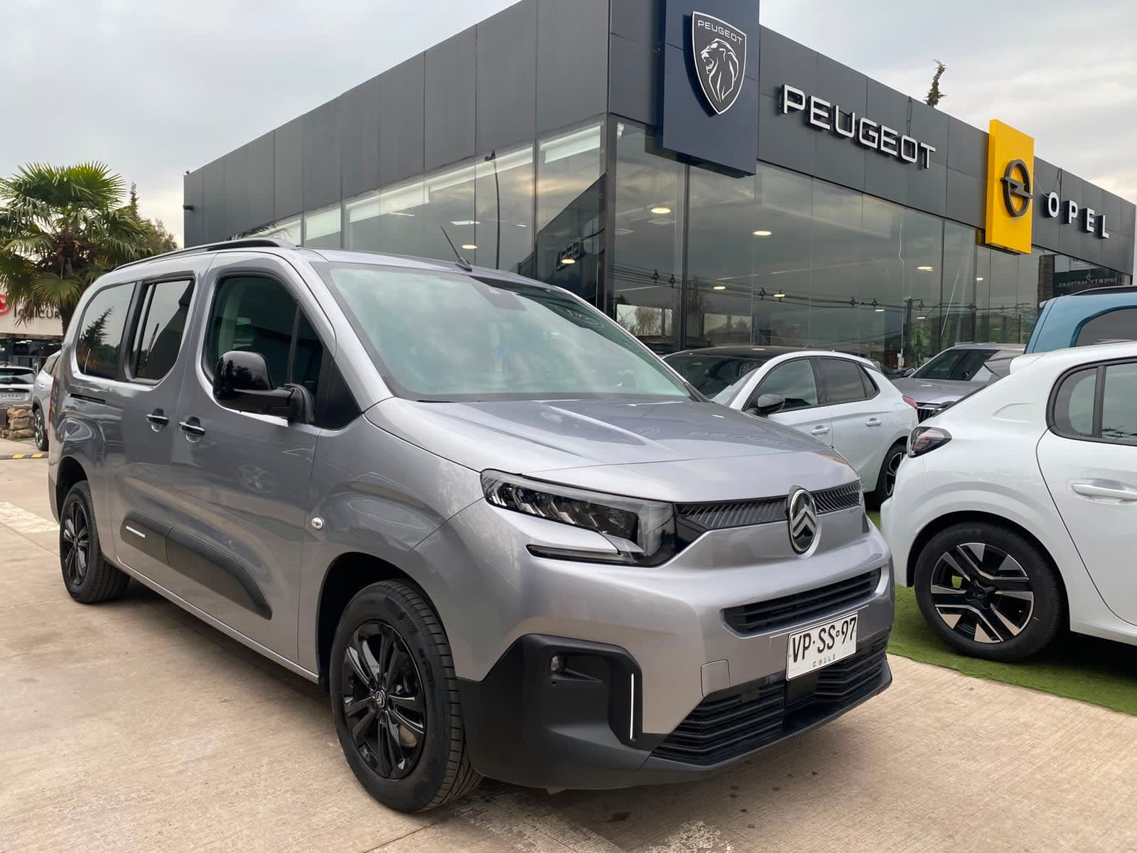 CITROEN BERLINGO MULTISPACE XL MT HDI 2026 - Imagen 1